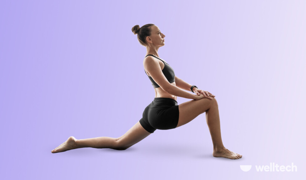 a woman is practicing Low Lunge Pose (Anjaneyasana)_hip flexor stretch yoga